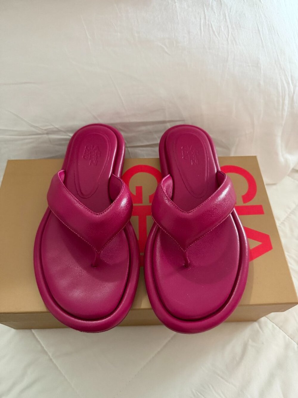Gia Borghini Orchid Pink Thong Sandals (Women's Size 8)
